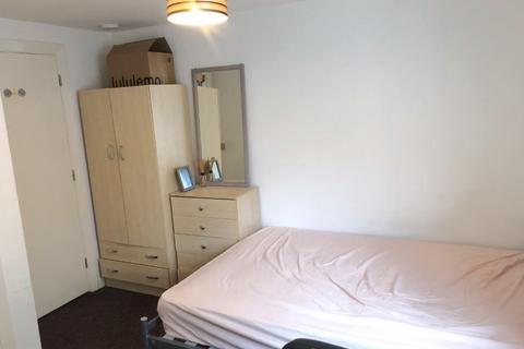 2 bedroom flat to rent, Basilica, 2 King Charles Street, Leeds