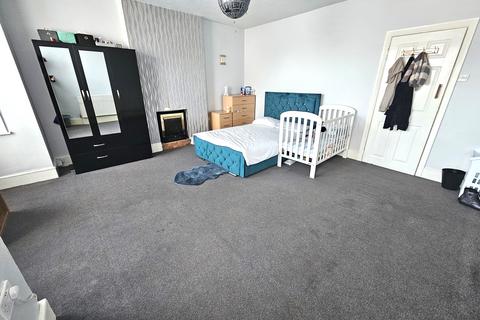 2 bedroom maisonette for sale, Radnor Road, Harrow HA1