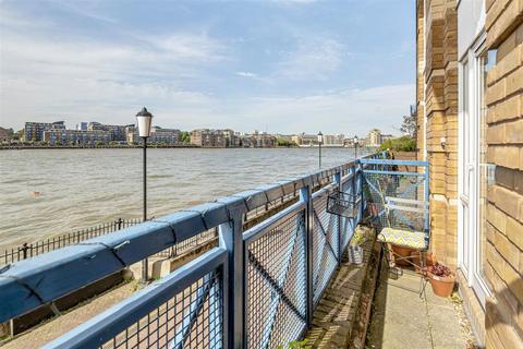 2 bedroom apartment to rent, Rotherhithe Street, Rotherhithe SE16