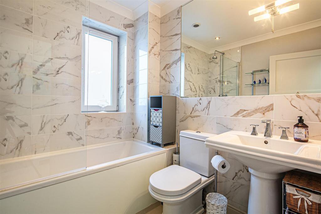 Family bathroom