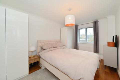 1 bedroom apartment for sale, Compass Point, 5 Grenade Street, Limehouse, London, E14