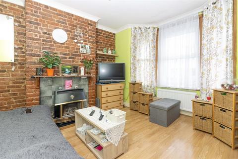 3 bedroom terraced house for sale, Ham Road, Worthing