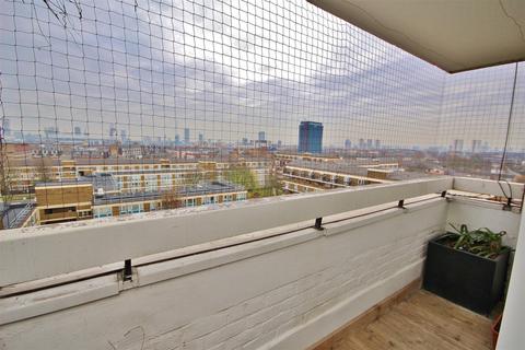 Flat 31, Sandall House Daling Way, London, E3 5ND