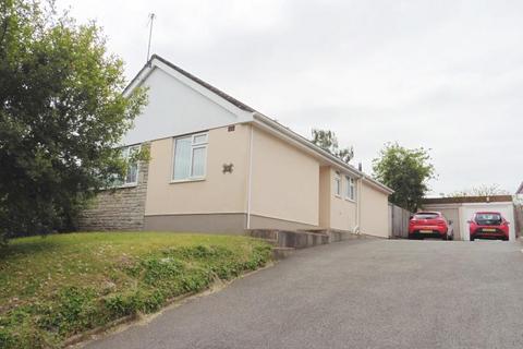 2 bedroom detached bungalow to rent, Sandy Lane, Wimborne