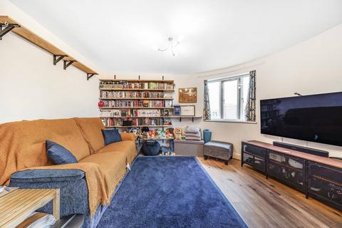 2 bedroom flat for sale, Hanger Green., Hanger Hill, London, W5