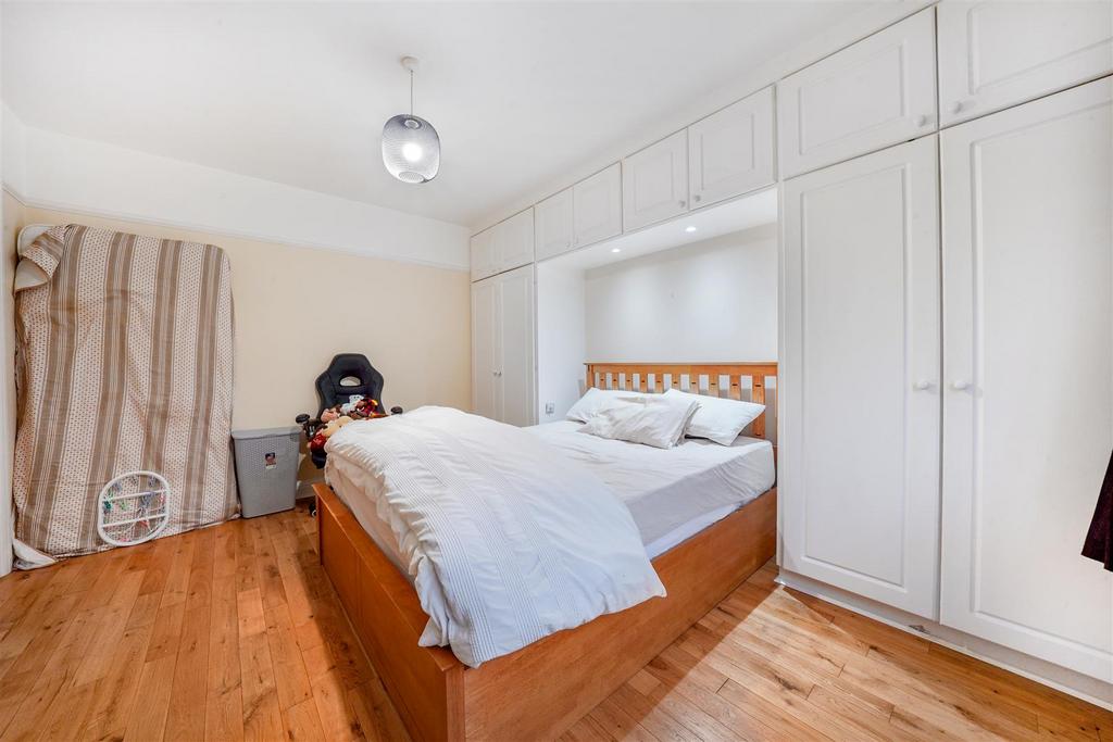 73 B Oakington Manor Drive - 8i D4 YUy CRPEymxm Dd5h F.j
