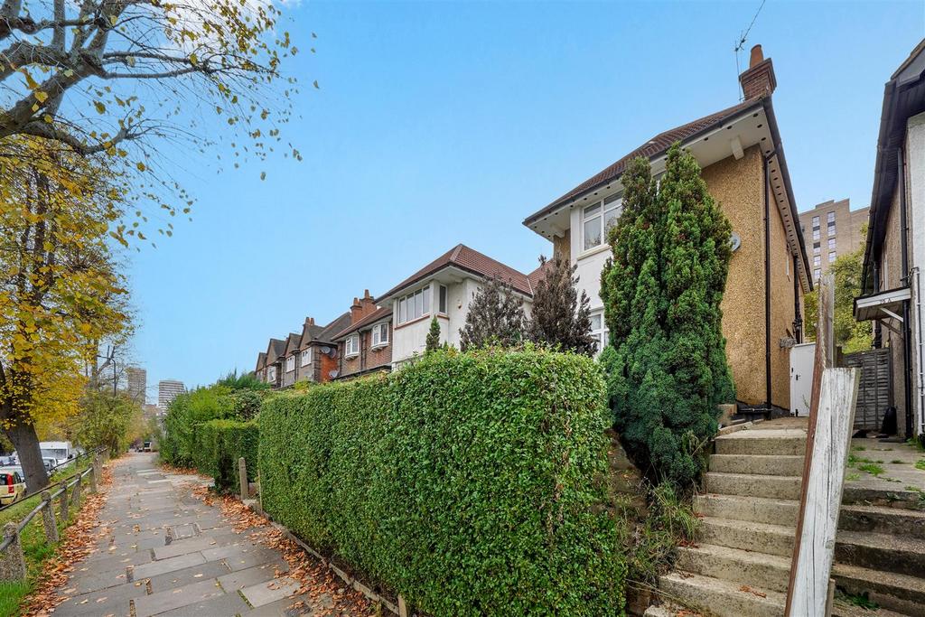73 B Oakington Manor Drive - Qh Sw O5 Bn TMy Vrw1lp Nw K.j