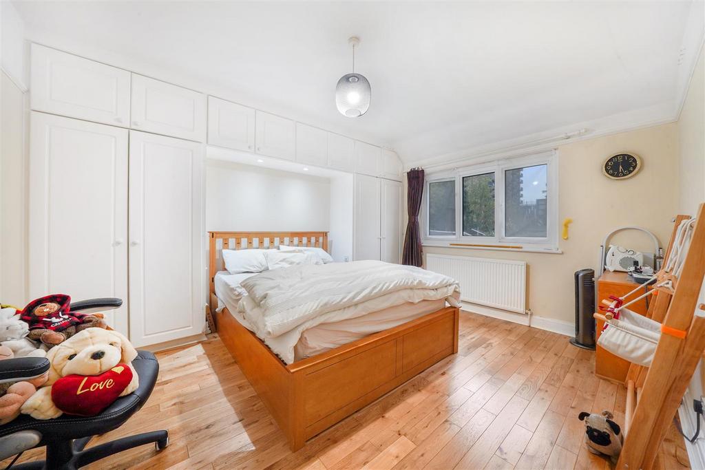 73 B Oakington Manor Drive - 4c Bv Uk Jt OIHEHsq0vxs3.j