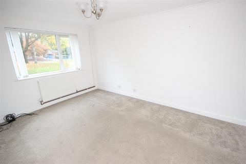 3 bedroom terraced house for sale, Corngreaves Road, West Midlands B64