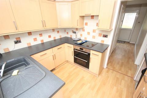 3 bedroom terraced house for sale, Corngreaves Road, West Midlands B64