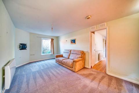 1 Cadbury Square, Congresbury, Bristol, BS49 5HW