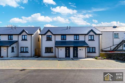 undefined, Fford Gwen Isaf, Caerphilly, CF83 4ah
