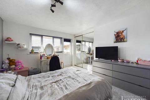 24 Handel Close, Basingstoke, RG22 4DJ