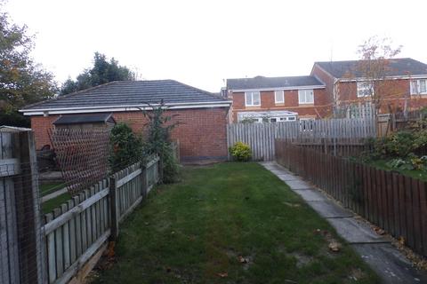 2 bedroom terraced house to rent, Doublegates Green, Ripon, North Yorkshire, UK, HG4