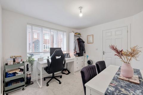 16 Jacob Close, Redditch, B97 6BT
