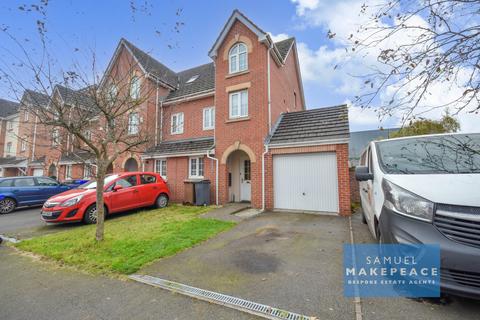 3 bedroom townhouse for sale, Steeple Way, Oakhill, Stoke-on-Trent