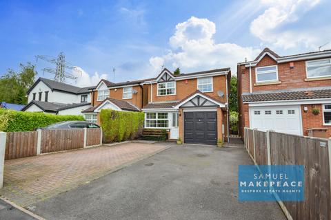 3 bedroom detached house for sale, Crowndale Place, Packmoor, Stoke-on-Trent