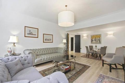 3 bedroom apartment to rent, Gloucester Square, London, W2