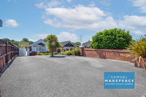 3 bedroom bungalow for sale, Greysan Avenue, Packmoor, Stoke-on-Trent