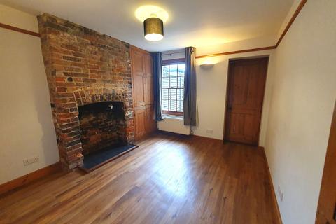 2 bedroom terraced house to rent, Woodlawn Street, Whitstable, CT5