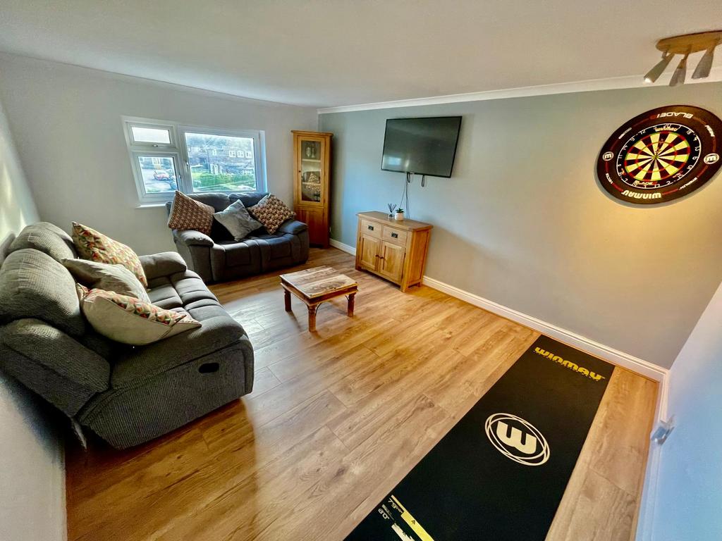 Flat 5 Living room