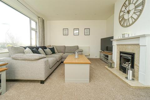 2 bedroom detached bungalow for sale, Grange Avenue, Hastings