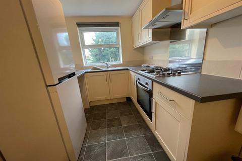 2 bedroom apartment to rent, The City, Beeston, NG9 2ED