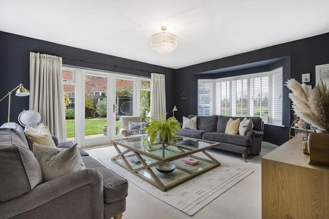 2 Abbot Crescent, Drayton, Abingdon, OX14 4GY