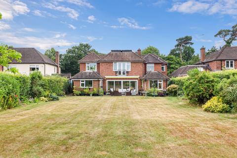 5 bedroom detached house for sale, Chipperfield Road, Kings Langley, WD4