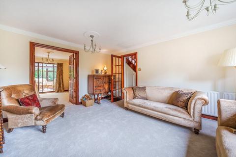 4 bedroom detached house for sale, Kipings, Tadworth, Surrey KT20