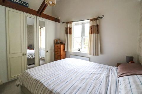 1 bedroom semi-detached house for sale, Juniper Road, Hampshire GU14