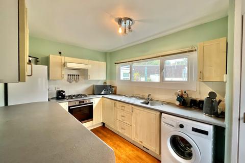 50 Birch Crescent, Burnopfield, Newcastle Upon Tyne, NE16 6JJ