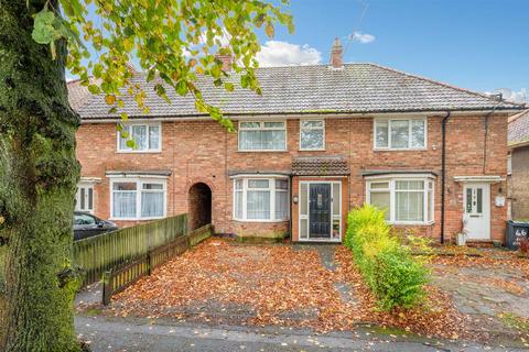 3 bedroom terraced house to rent, Fox Green Crescent, Birmingham B27