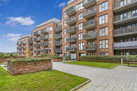 1 bedroom flat for sale, Rosalind Drive, Maidstone, Kent, ME14 2FN