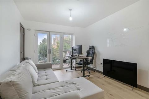 1 bedroom flat for sale, Rosalind Drive, Maidstone, Kent, ME14 2FN