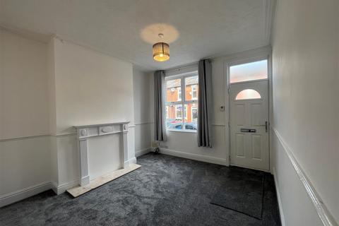 2 bedroom terraced house to rent, Jennings Street, Stockport SK3