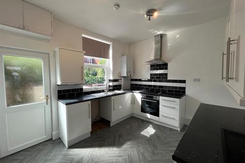 2 bedroom terraced house to rent, Jennings Street, Stockport SK3