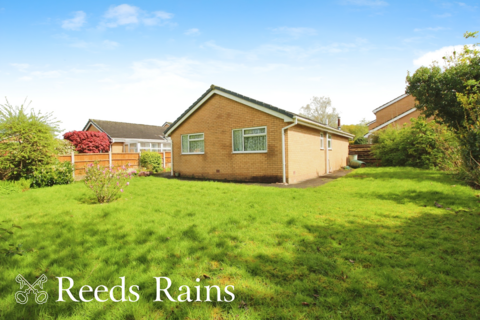 3 bedroom bungalow for sale, Long Croft Meadow, Lancashire PR7