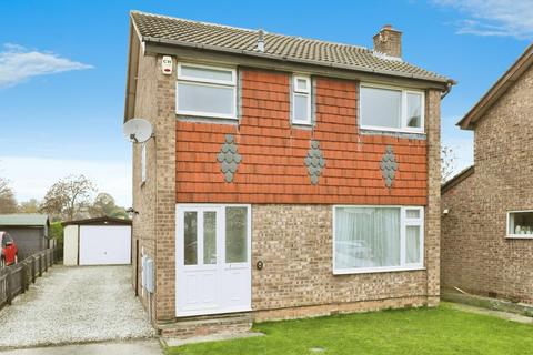 3 bedroom detached house for sale, Furness Close, Sheffield S25