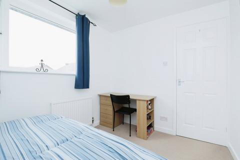 26 Furness Close, Dinnington, Sheffield, S25 2TT