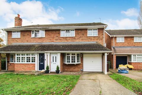 3 bedroom semi-detached house for sale, Stourhead Close,  Farnborough , GU14