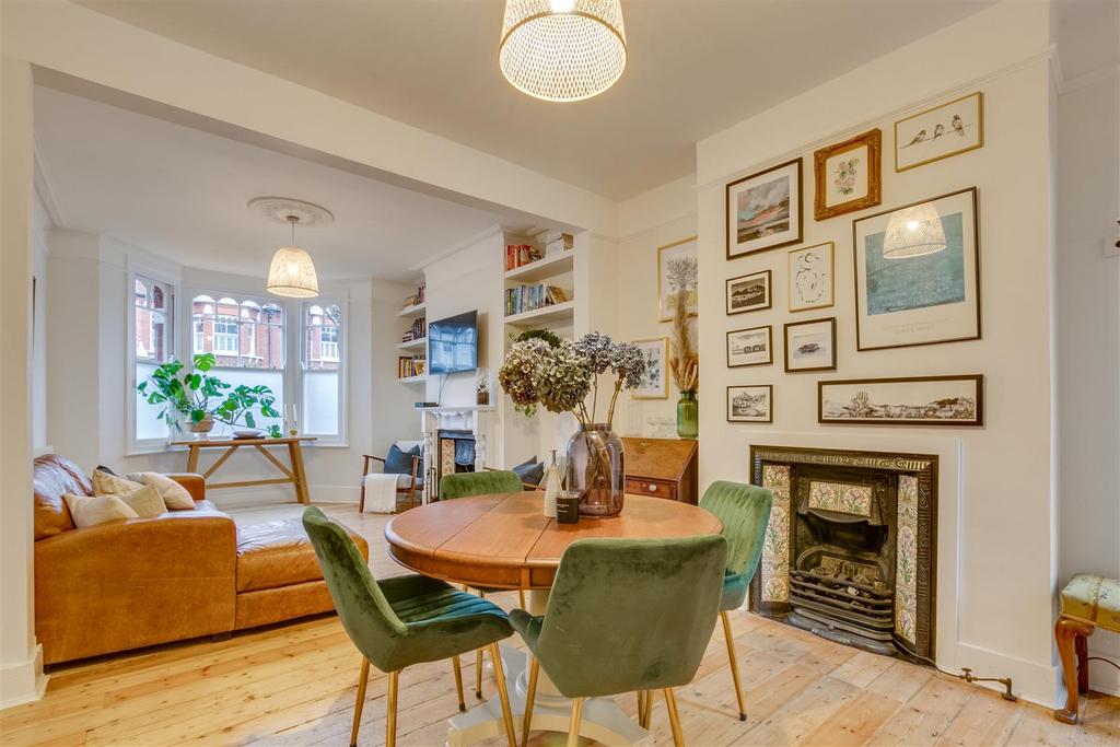 House in London - View 3