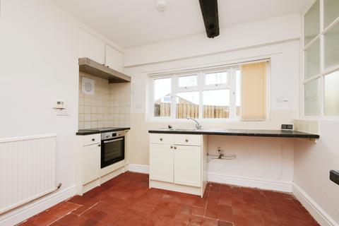 4 bedroom semi-detached house to rent, Main Street, York YO61