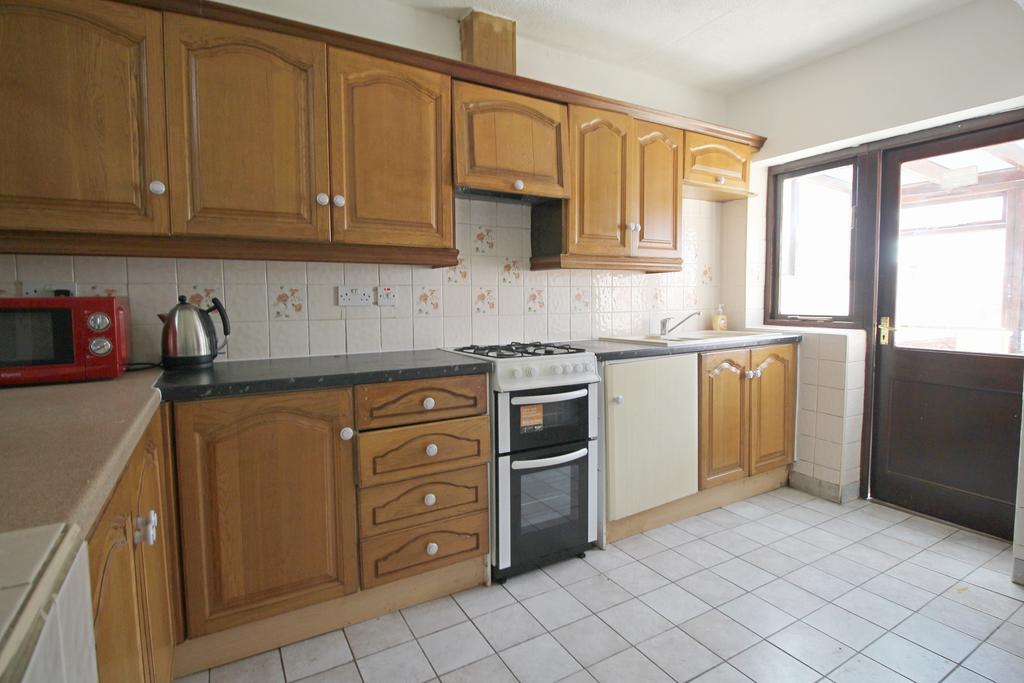 3 bedroom Terraced for rent