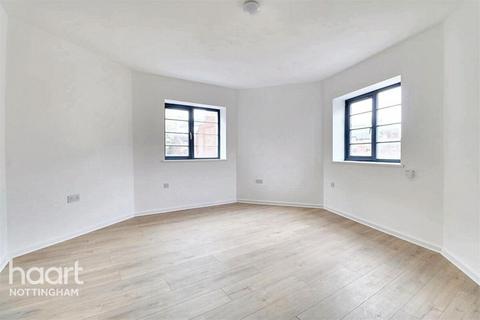 Studio to rent, Carlton Road, Nottingham