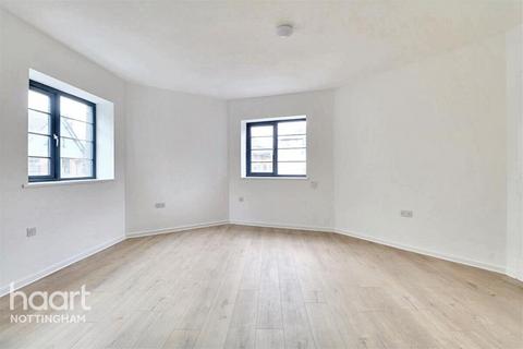 Studio to rent, Carlton Road, Nottingham