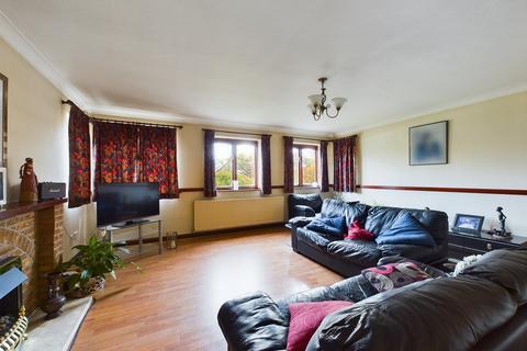 3 bedroom detached house for sale, Heyhouses Lane,  Lytham St. Annes, FY8