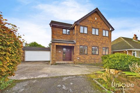 Heyhouses Lane,  Lytham St. Annes, FY8