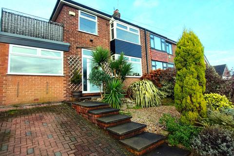 3 bedroom semi-detached house for sale, Rivermead Road, Denton