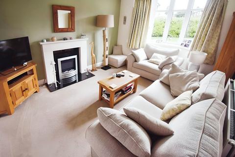 14 Ashley Drive, Hartford, Northwich, CW8 3AQ